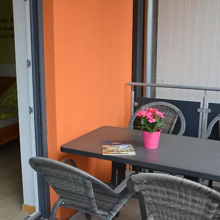 Ferienwohnung Am Brunnen (Nähe Europapark) Rheinhausen Exterior foto
