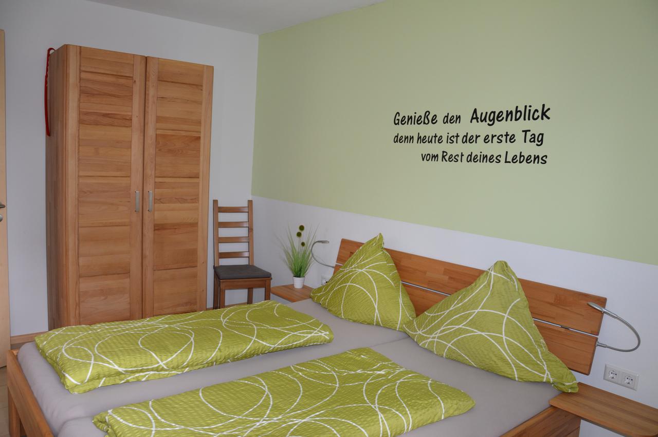 Ferienwohnung Am Brunnen (Nähe Europapark) * Rheinhausen